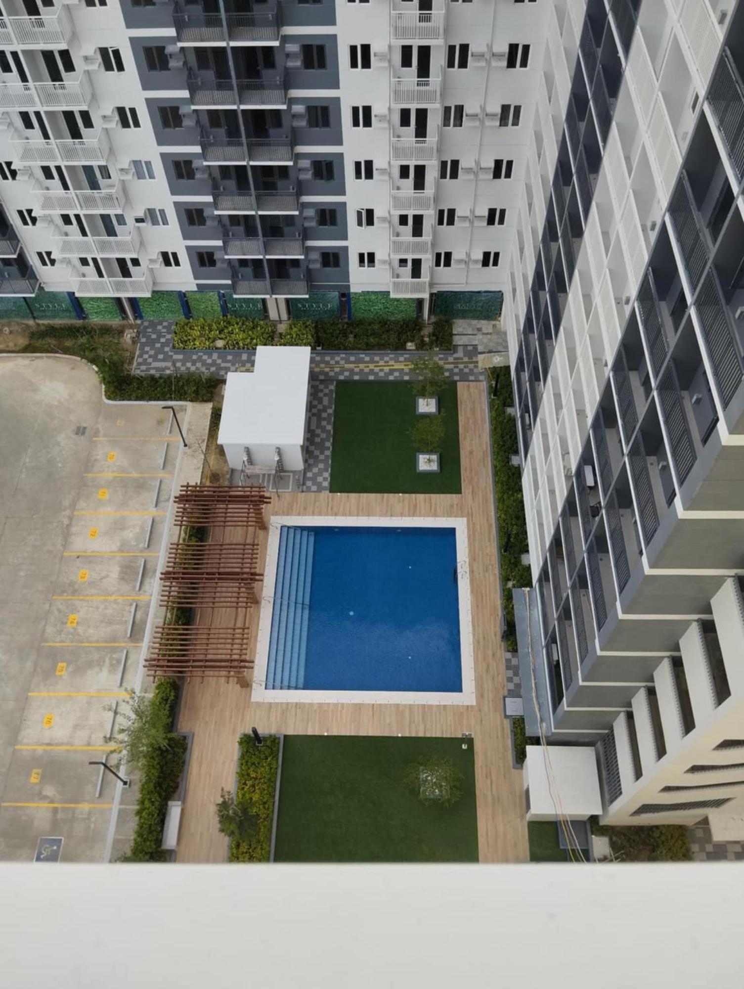 Rj Elite Escape 2Br Condo W Balcony Near Sm Iloilo Dış mekan fotoğraf